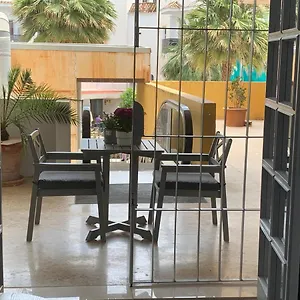 https://kentia-rooms-torremolinos.es-andalucia.com