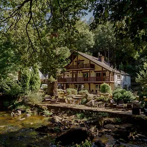 https://logis-auberge-de-pont-calleck.inbrittany.com